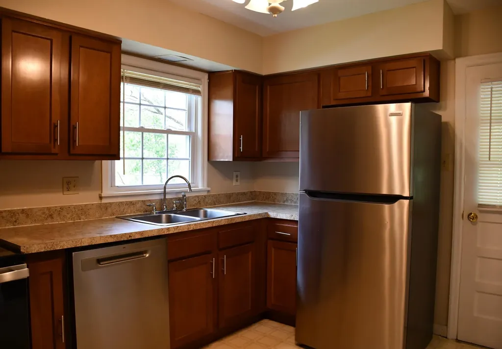 181 St James Drive Lexington KY 40502