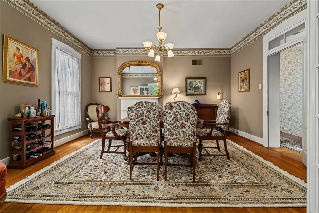 448 W 3rd Street Lexington KY 40508