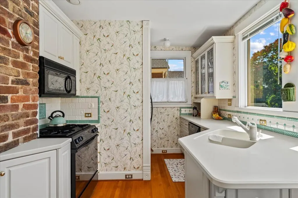 448 W 3rd Street Lexington KY 40508