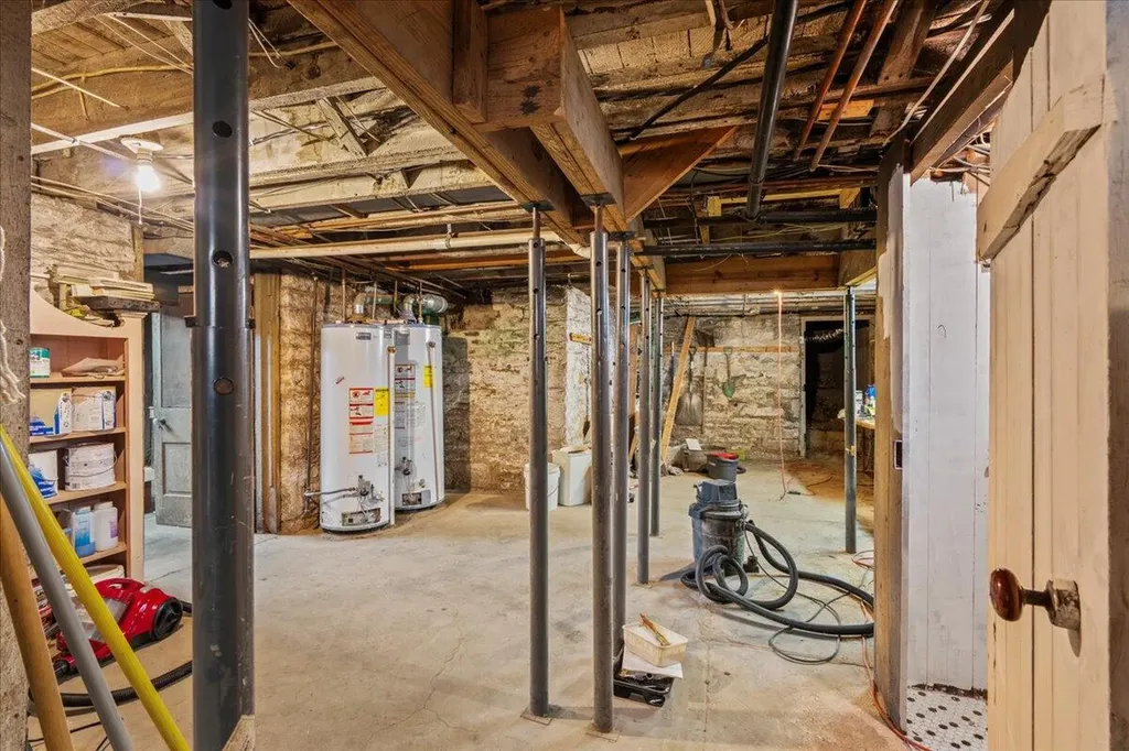 448 W 3rd Street Lexington KY 40508