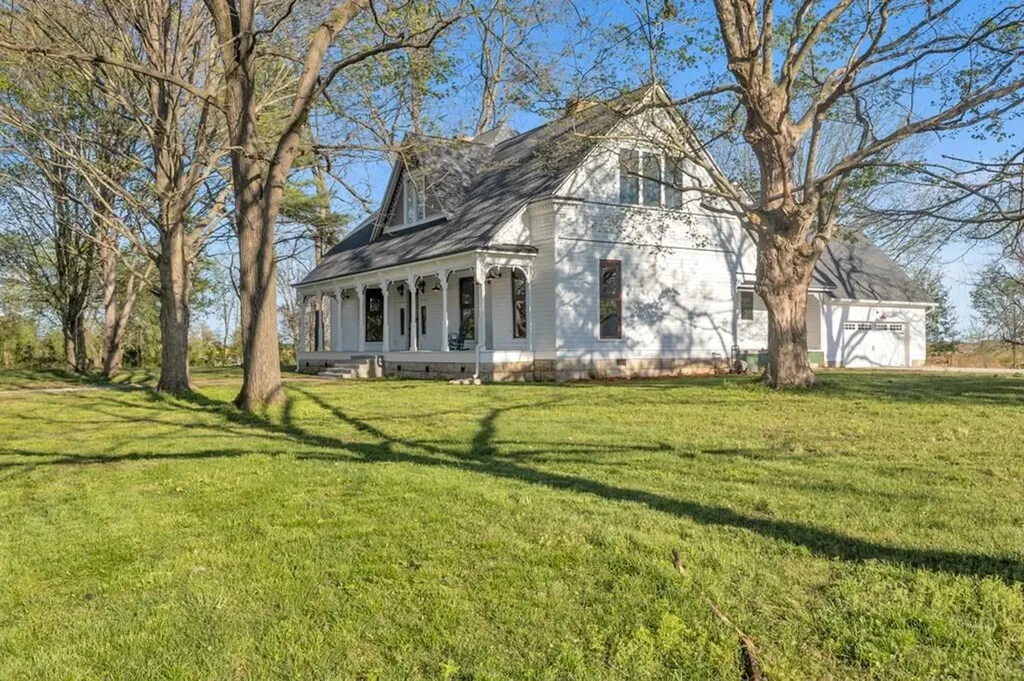 11485 Julien Road Gracey KY 42232