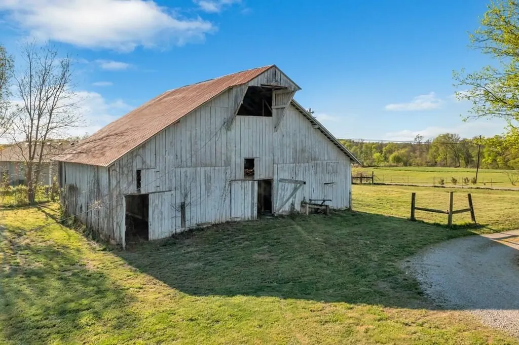 11485 Julien Road Gracey KY 42232
