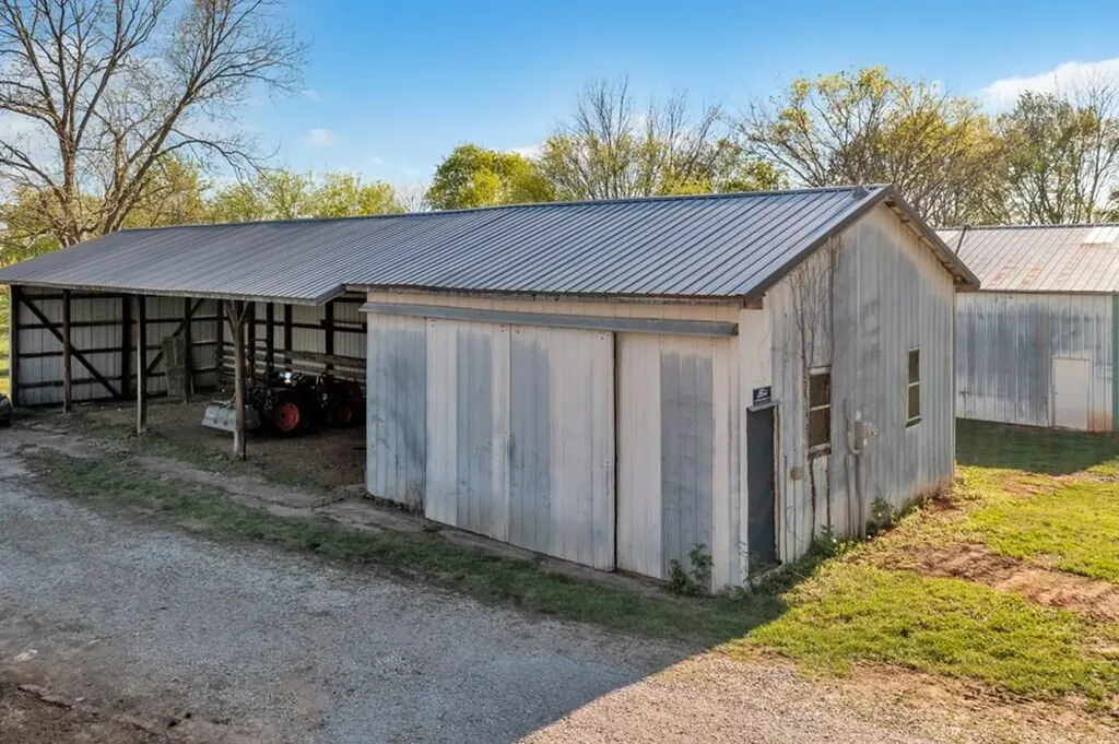 11485 Julien Road Gracey KY 42232