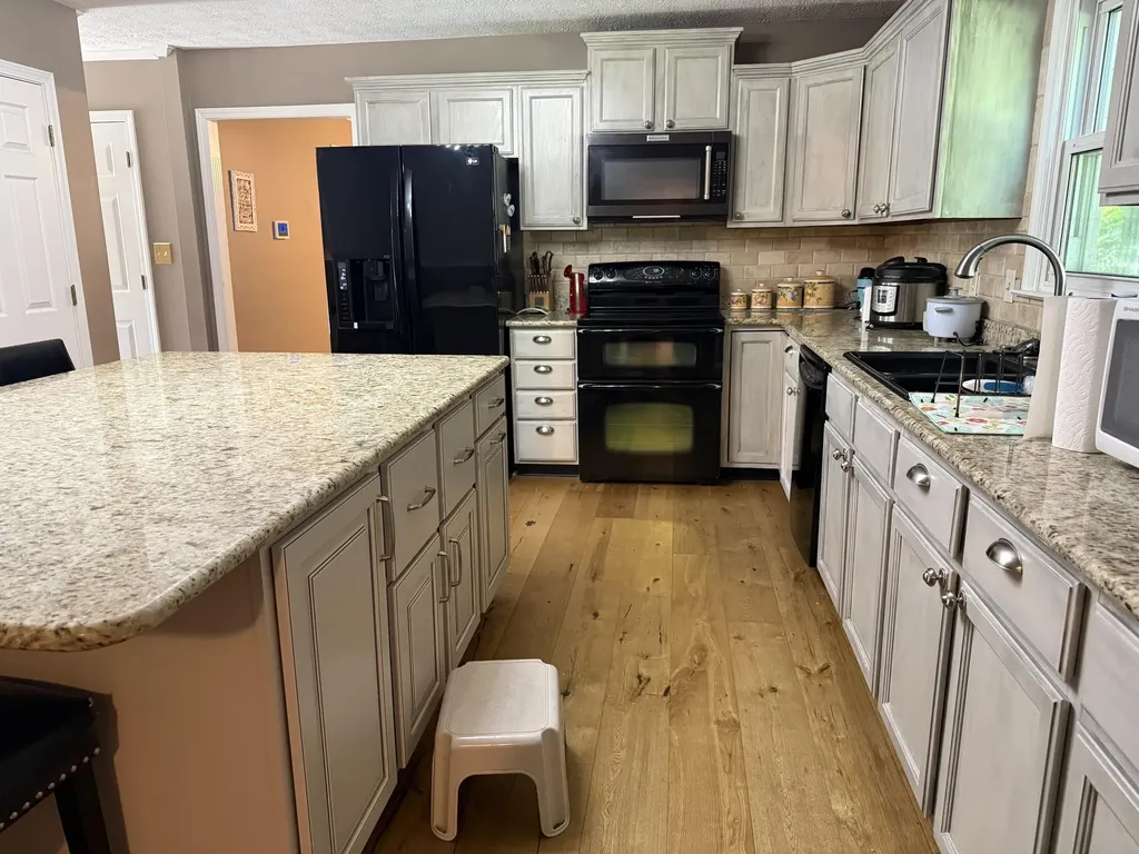 475 Kuhlman Drive Versailles KY 40383