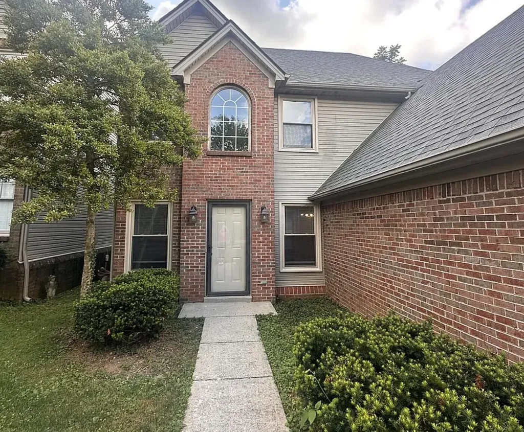672 Millpond Road Lexington KY 40514