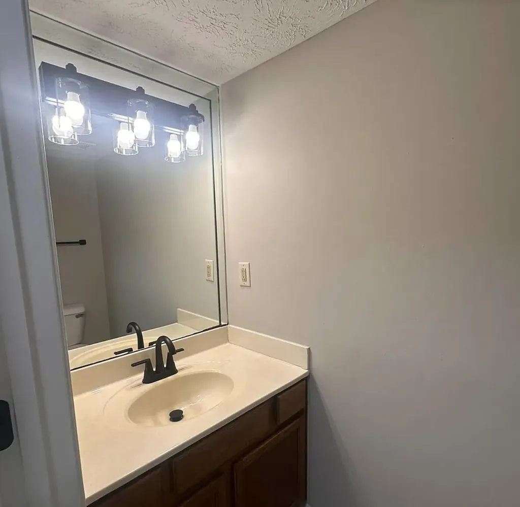 672 Millpond Road Lexington KY 40514