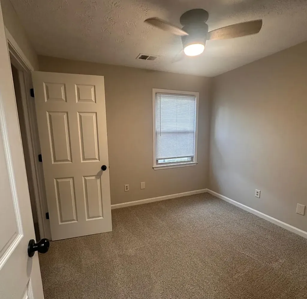 672 Millpond Road Lexington KY 40514