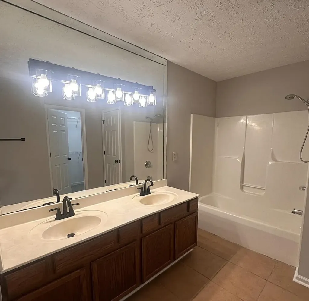 672 Millpond Road Lexington KY 40514