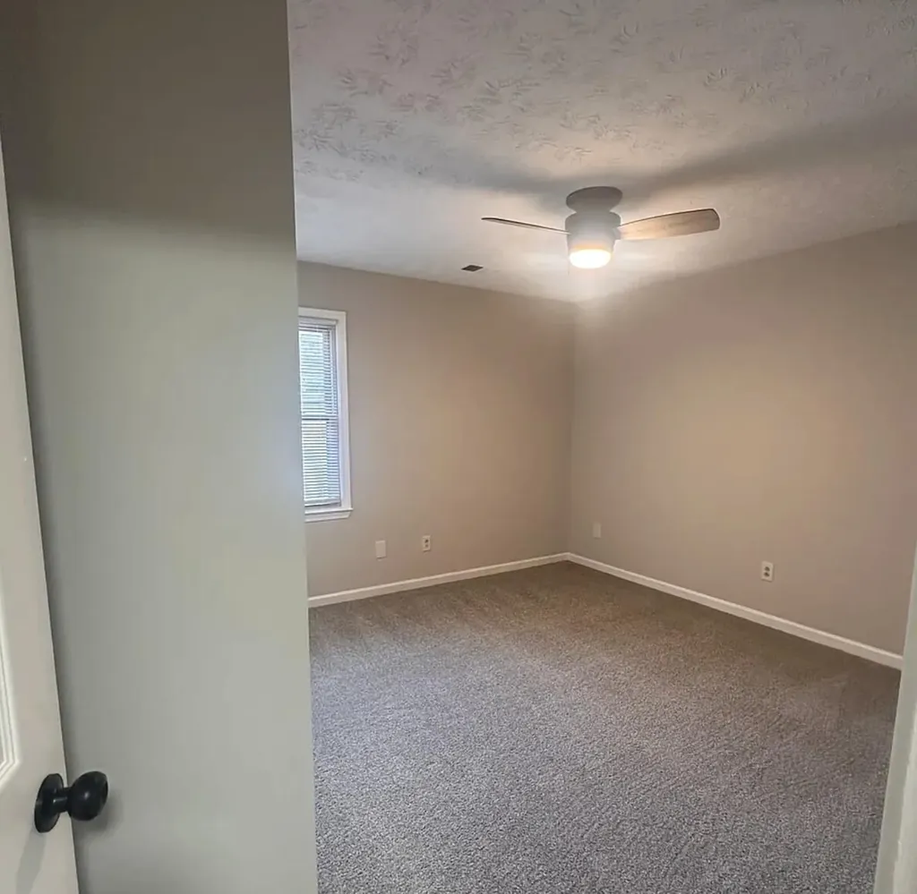 672 Millpond Road Lexington KY 40514