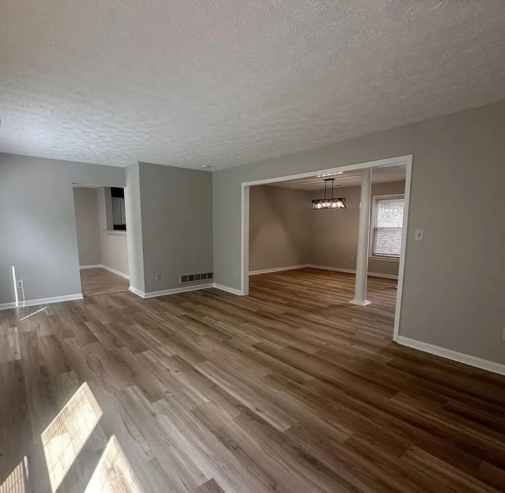 672 Millpond Road Lexington KY 40514