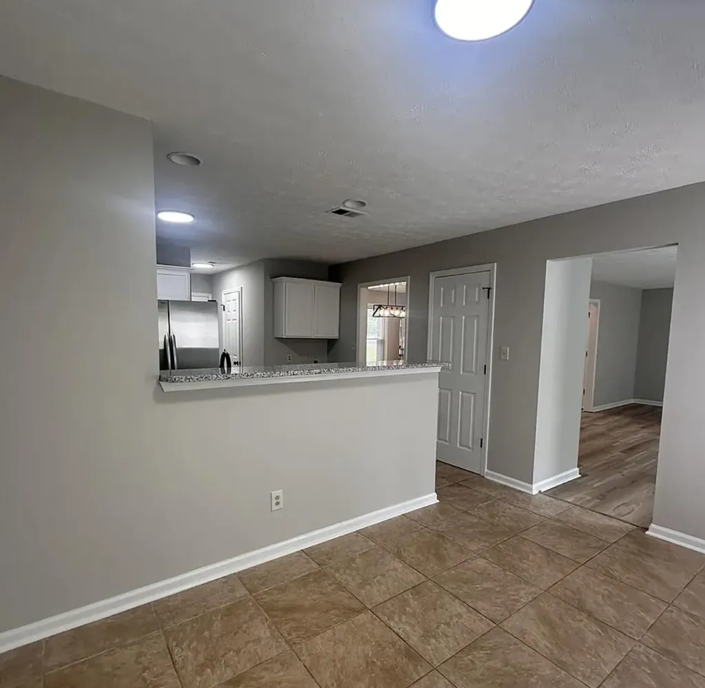 672 Millpond Road Lexington KY 40514