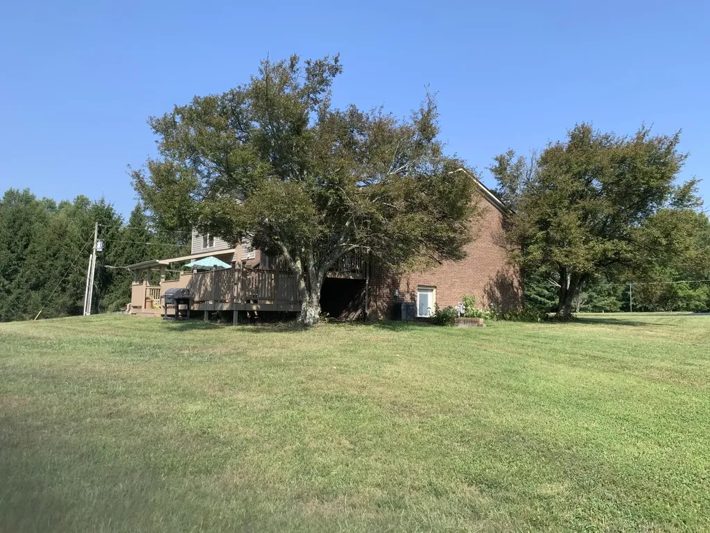 120 Rolling Ridge Drive Berea KY 40403