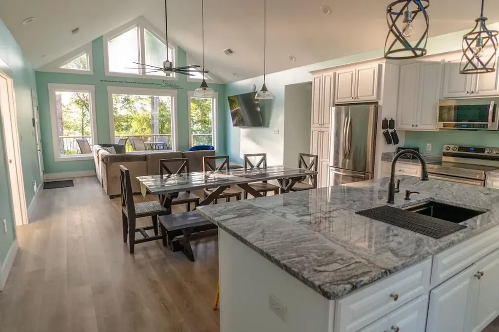 287 Lakeshore Drive Nancy KY 42544