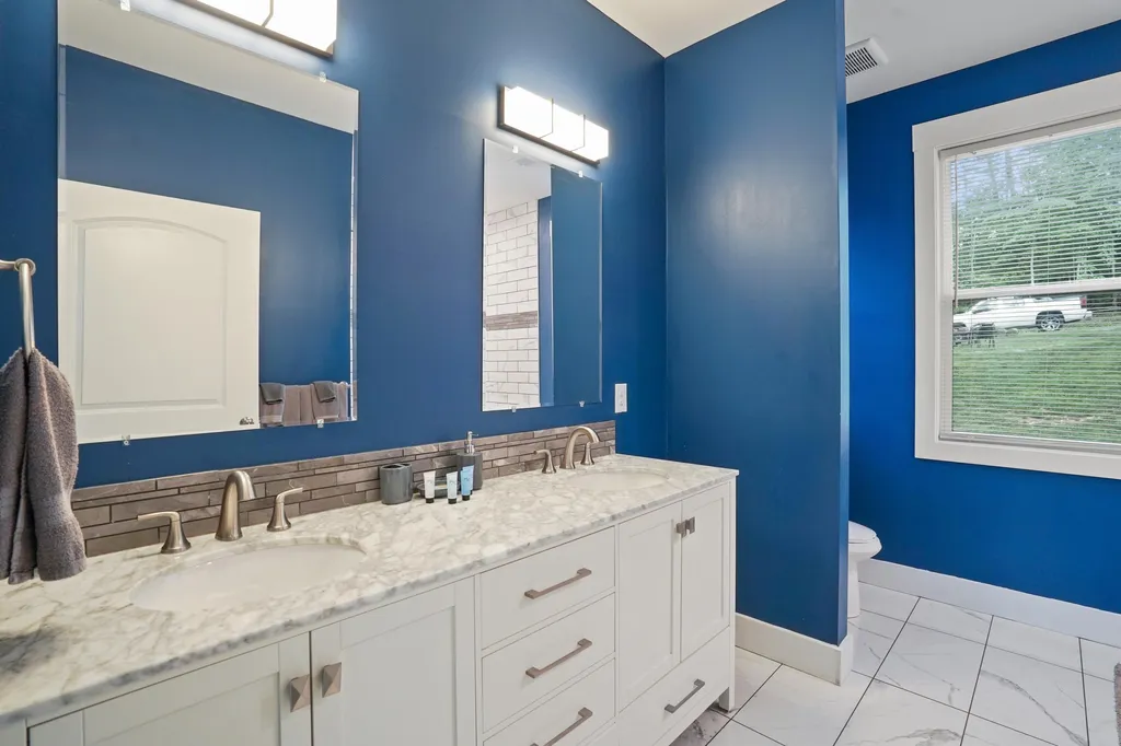 287 Lakeshore Drive Nancy KY 42544