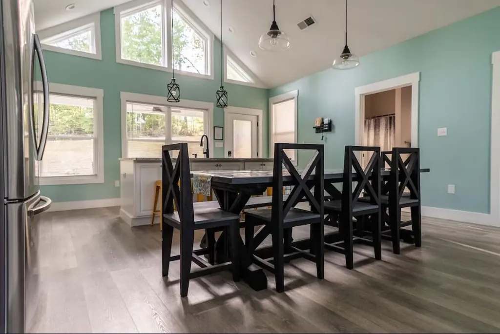 287 Lakeshore Drive Nancy KY 42544