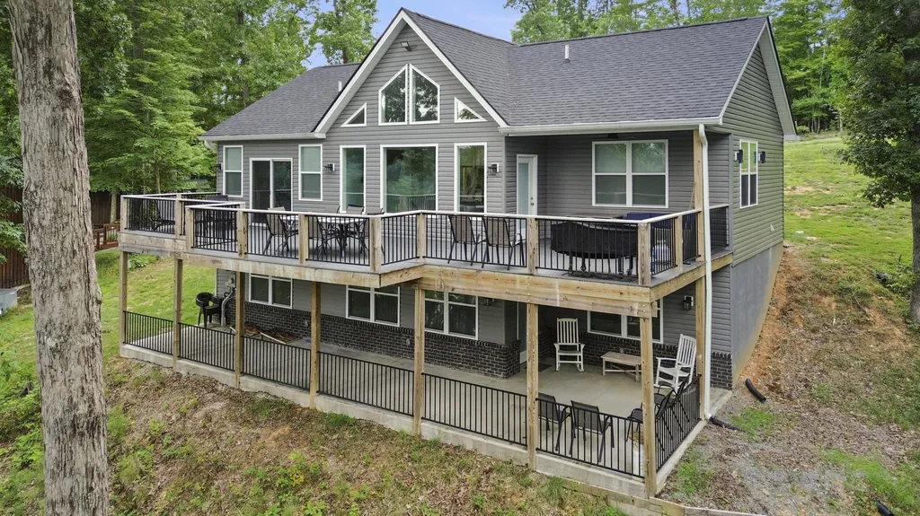 287 Lakeshore Drive Nancy KY 42544