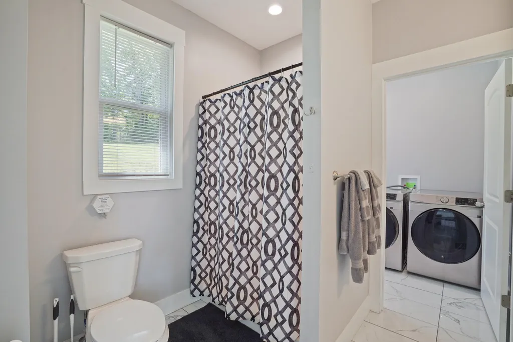 287 Lakeshore Drive Nancy KY 42544