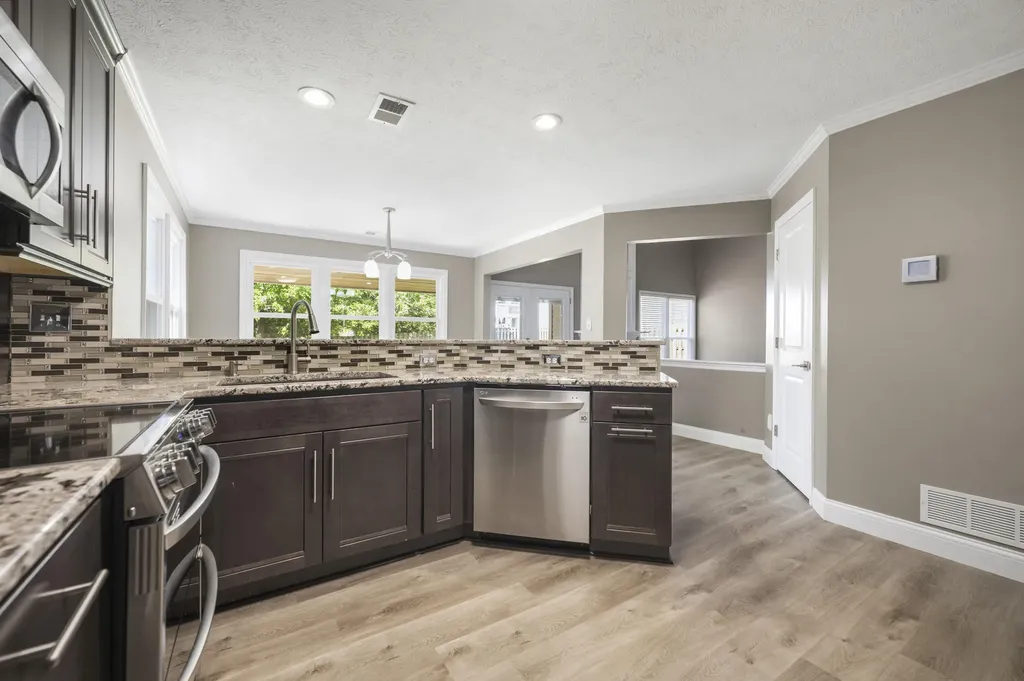 716 Mill Ridge Road Lexington KY 40514