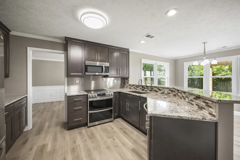 716 Mill Ridge Road Lexington KY 40514