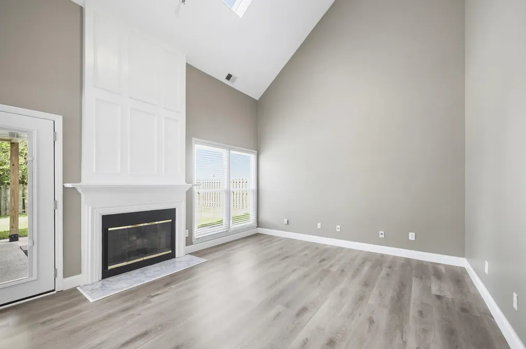 716 Mill Ridge Road Lexington KY 40514