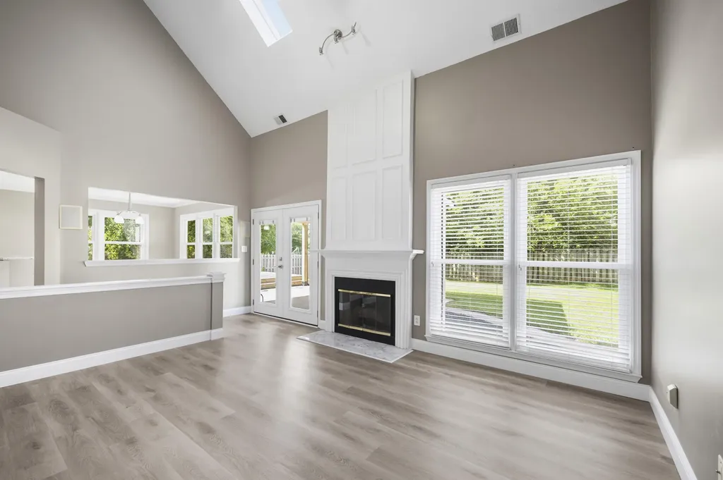 716 Mill Ridge Road Lexington KY 40514