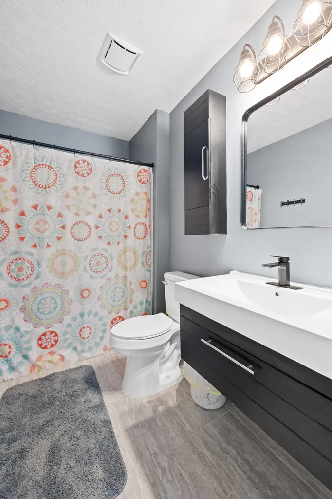 350 Pin Oak Drive Taylorsville KY 40071