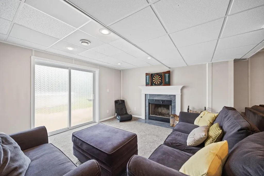 350 Pin Oak Drive Taylorsville KY 40071
