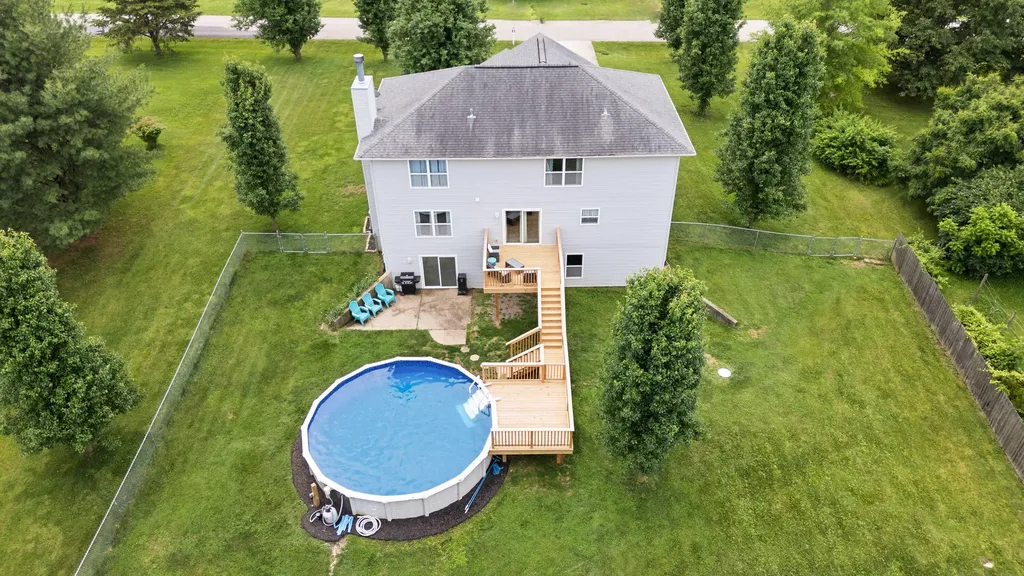 350 Pin Oak Drive Taylorsville KY 40071