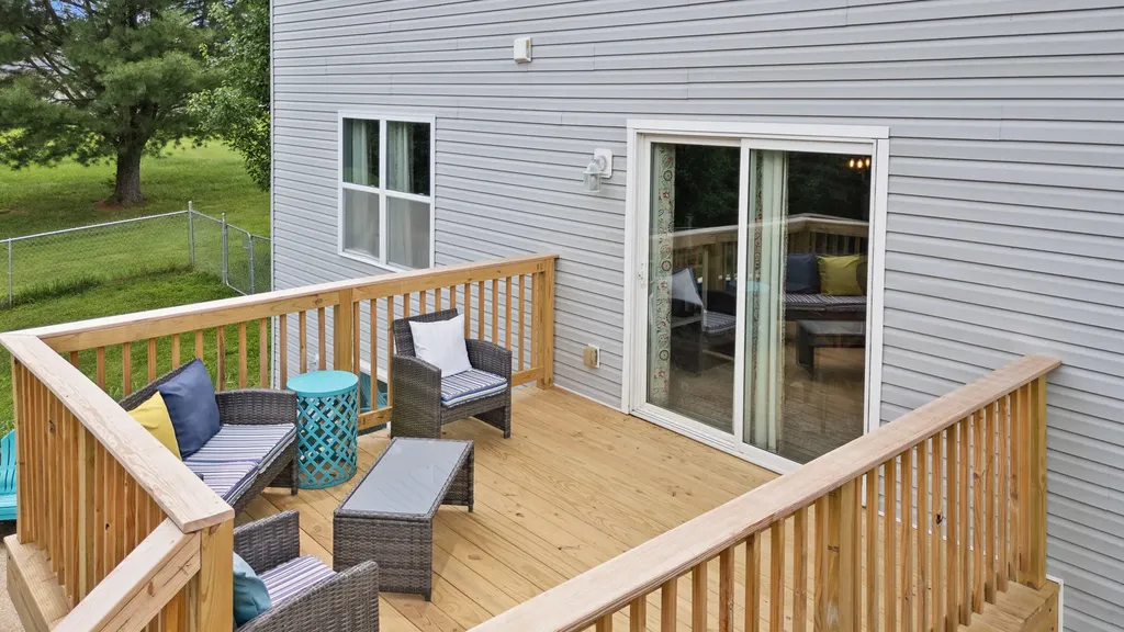 350 Pin Oak Drive Taylorsville KY 40071