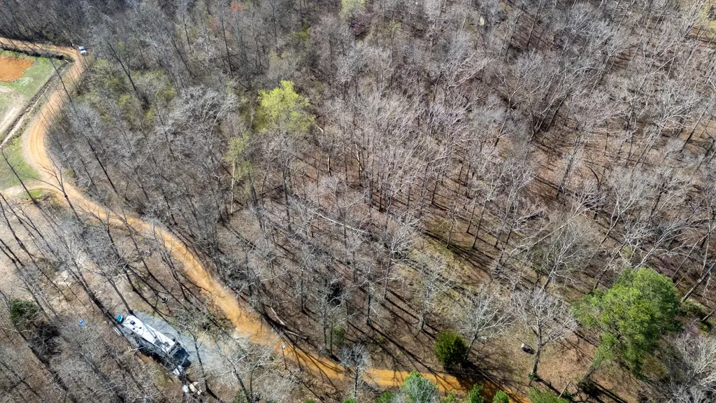 000 Mcclain Drive New Concord KY 42076