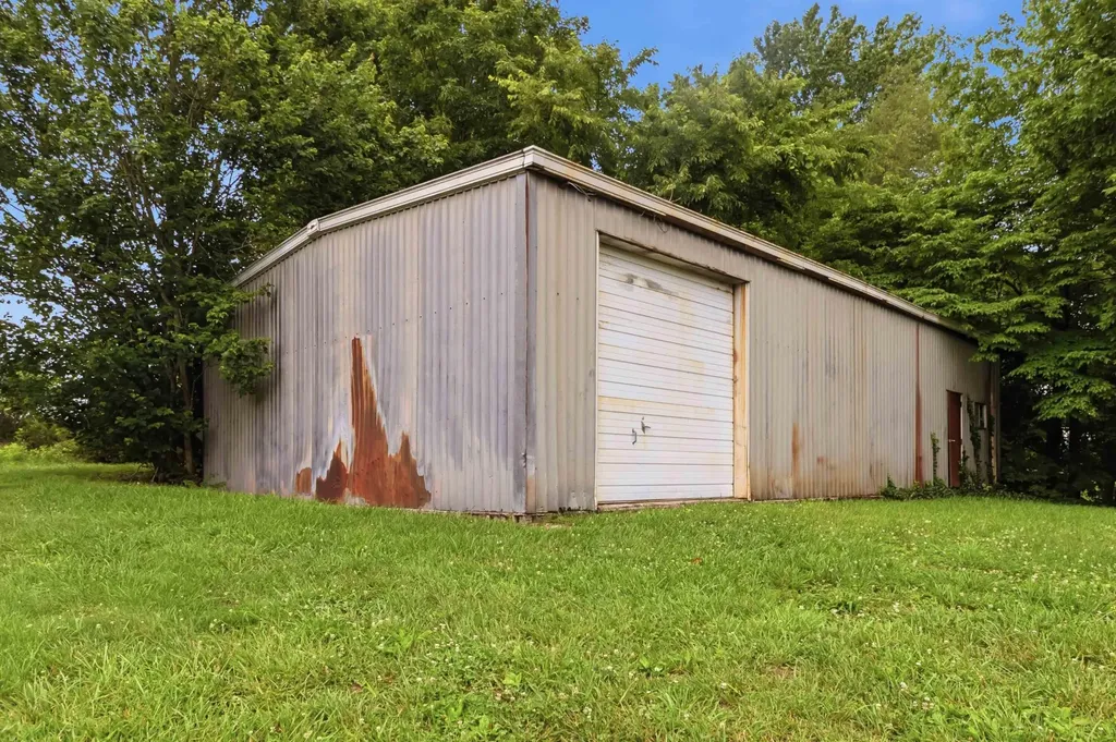 1015 Kentucky 70 Eubank KY 42567