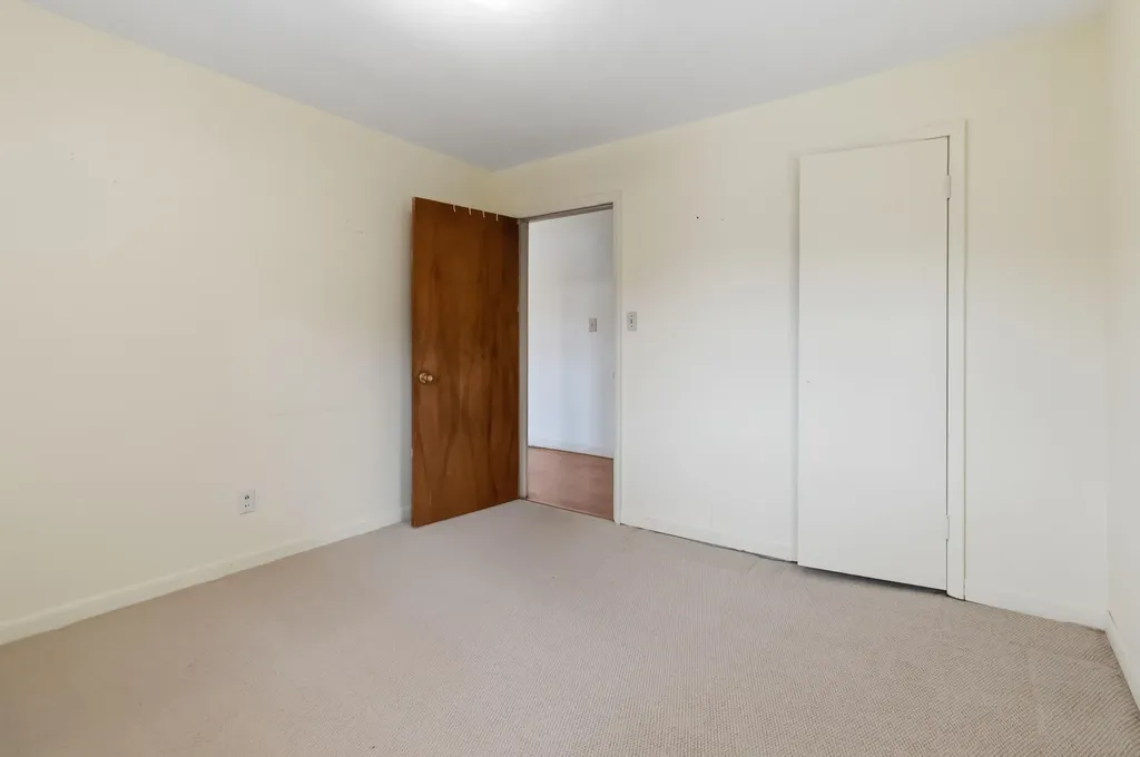 1015 Kentucky 70 Eubank KY 42567