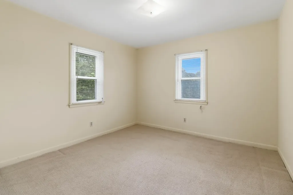 1015 Kentucky 70 Eubank KY 42567