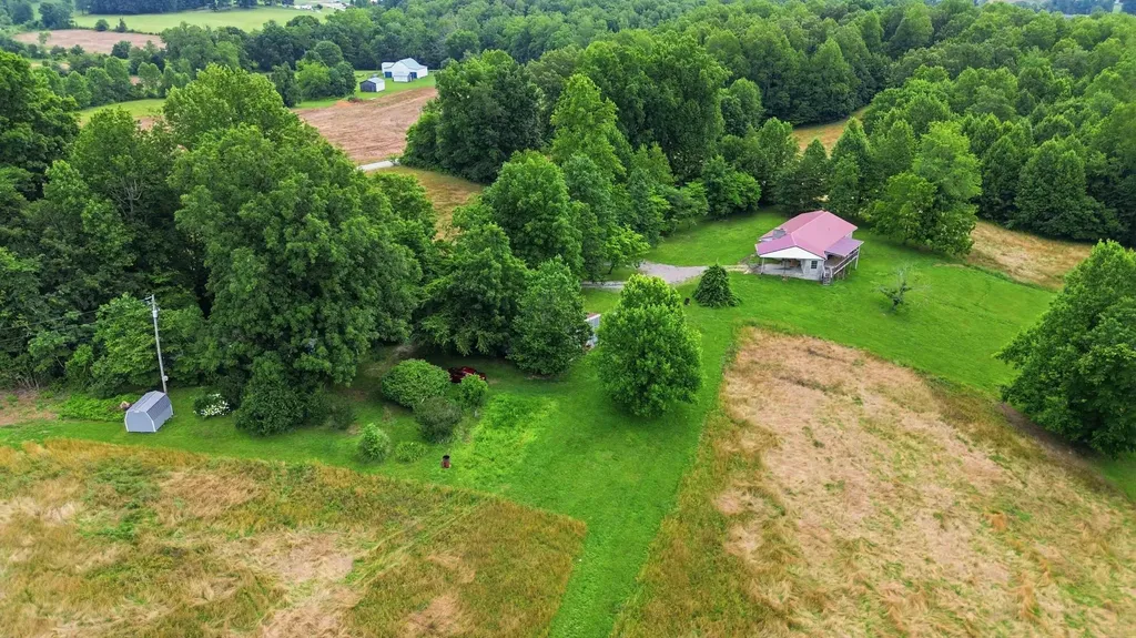1015 Kentucky 70 Eubank KY 42567