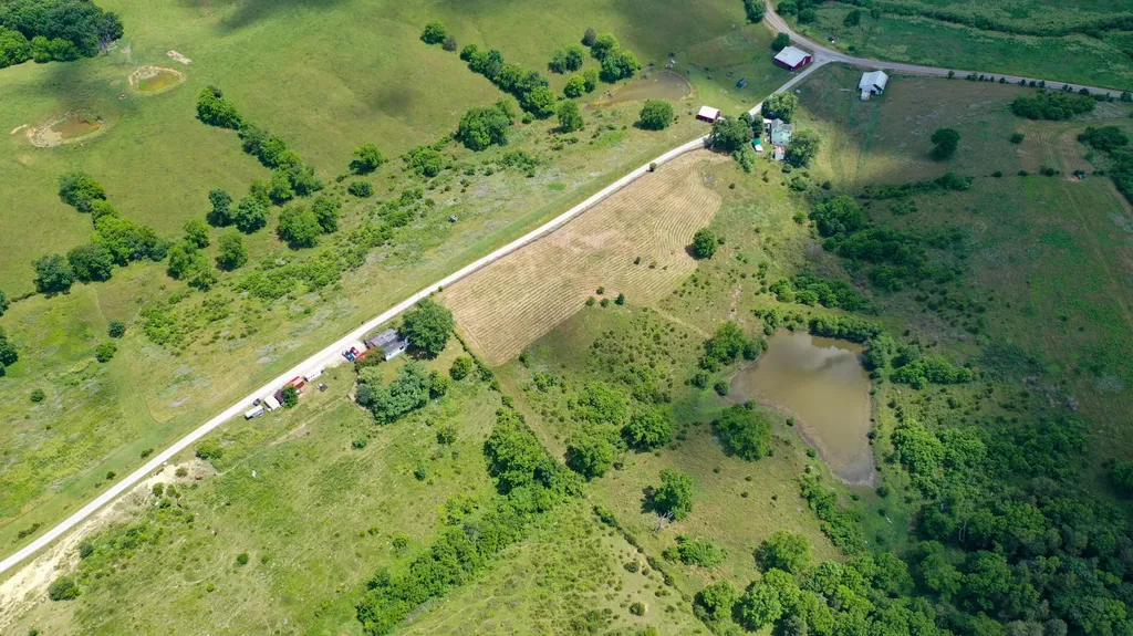 359 Ky Highway 1284 Berry KY 41003