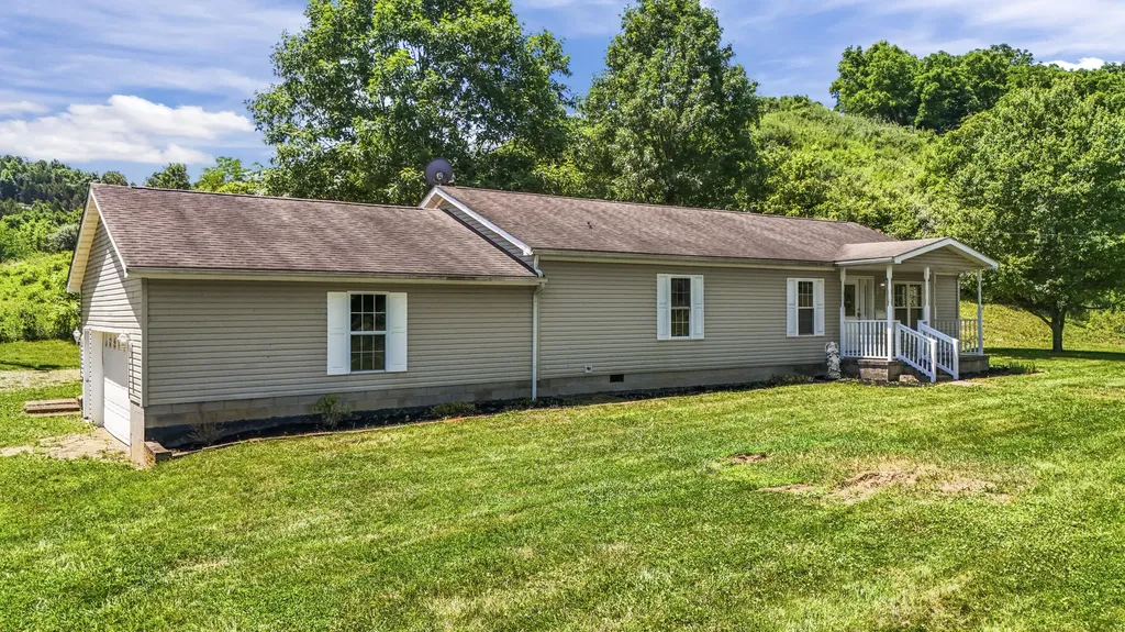 323 Saltwell Road Owingsville KY 40360