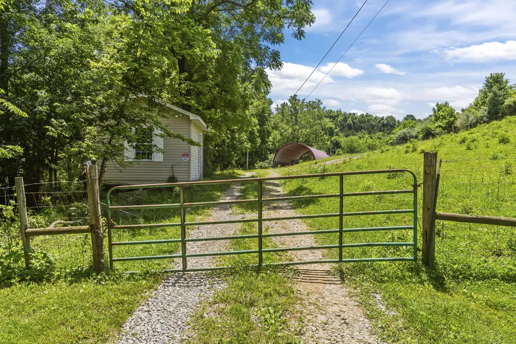 323 Saltwell Road Owingsville KY 40360