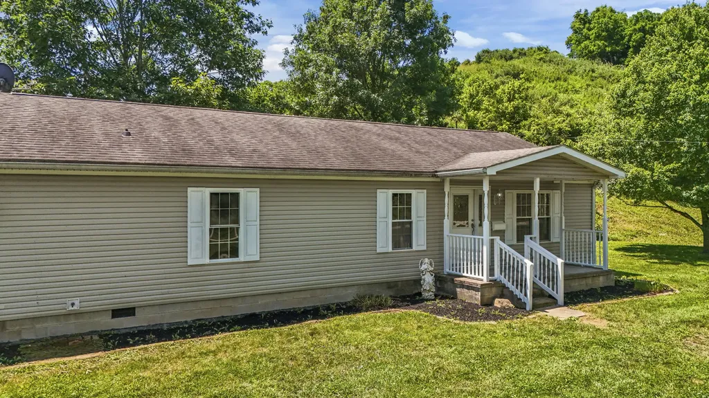 323 Saltwell Road Owingsville KY 40360
