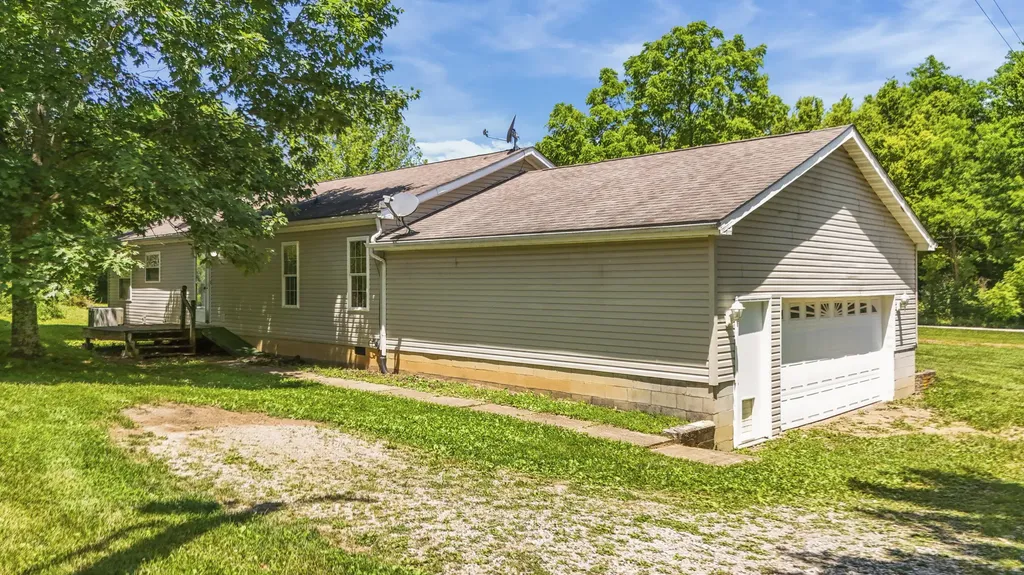 323 Saltwell Road Owingsville KY 40360
