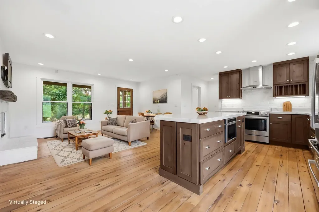 4988 Fords Mill Road Versailles KY 40383
