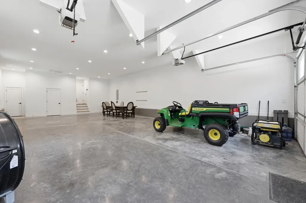 4988 Fords Mill Road Versailles KY 40383