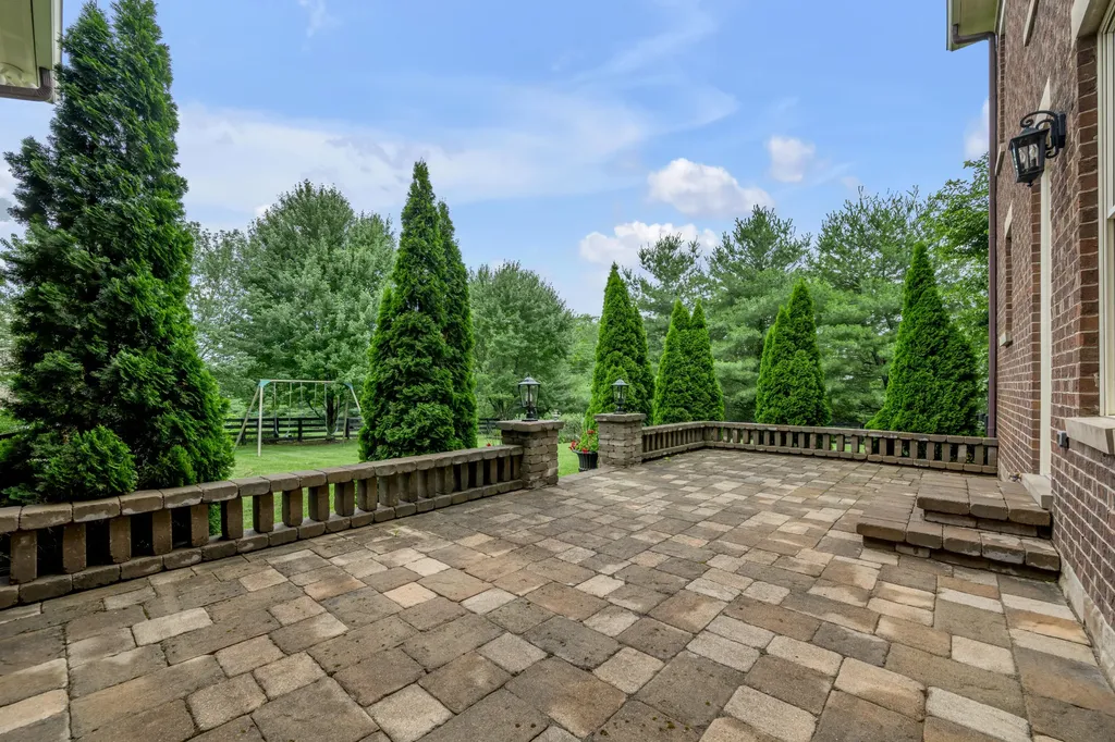 601 W Brannon Road Nicholasville KY 40356