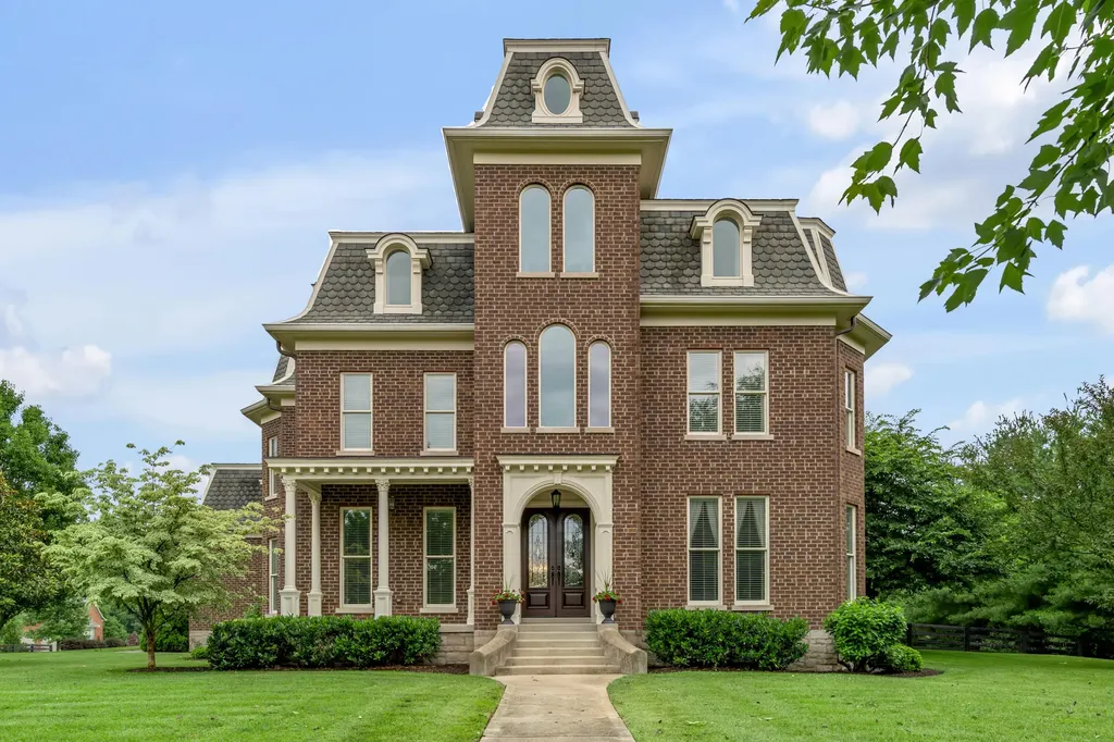 601 W Brannon Road Nicholasville KY 40356