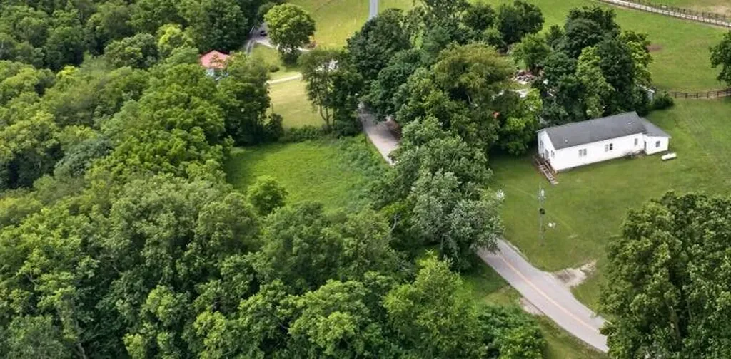 3150 Waterworks Road Winchester KY 40391
