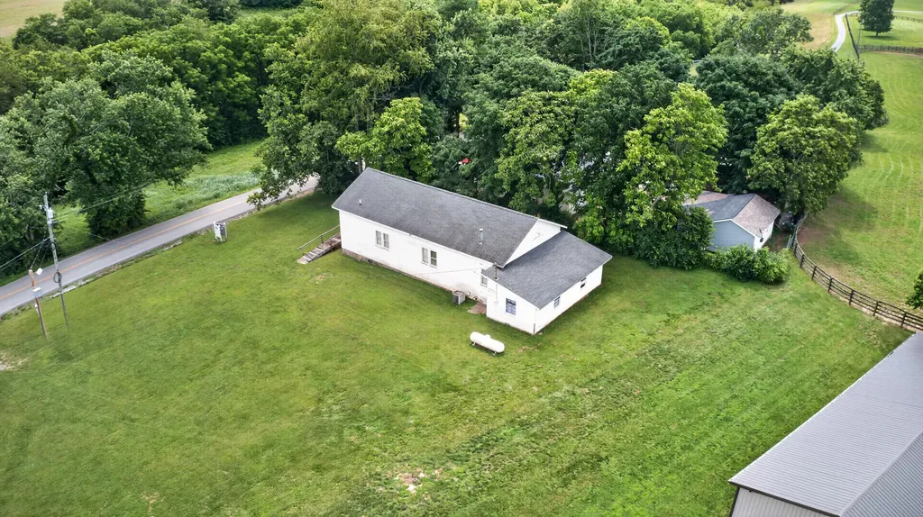 3150 Waterworks Road Winchester KY 40391