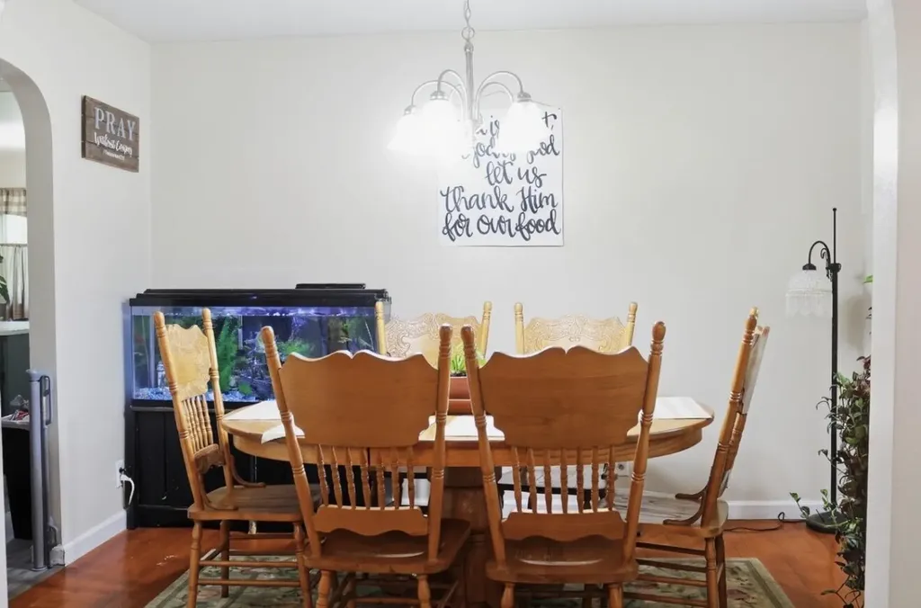 270 W Railroad Stanton KY 40380
