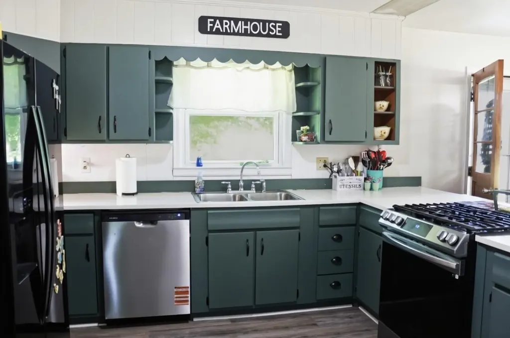 270 W Railroad Stanton KY 40380