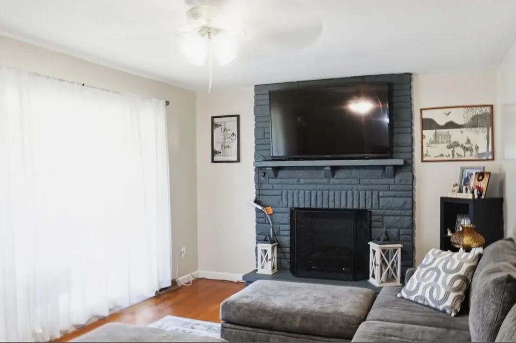 270 W Railroad Stanton KY 40380