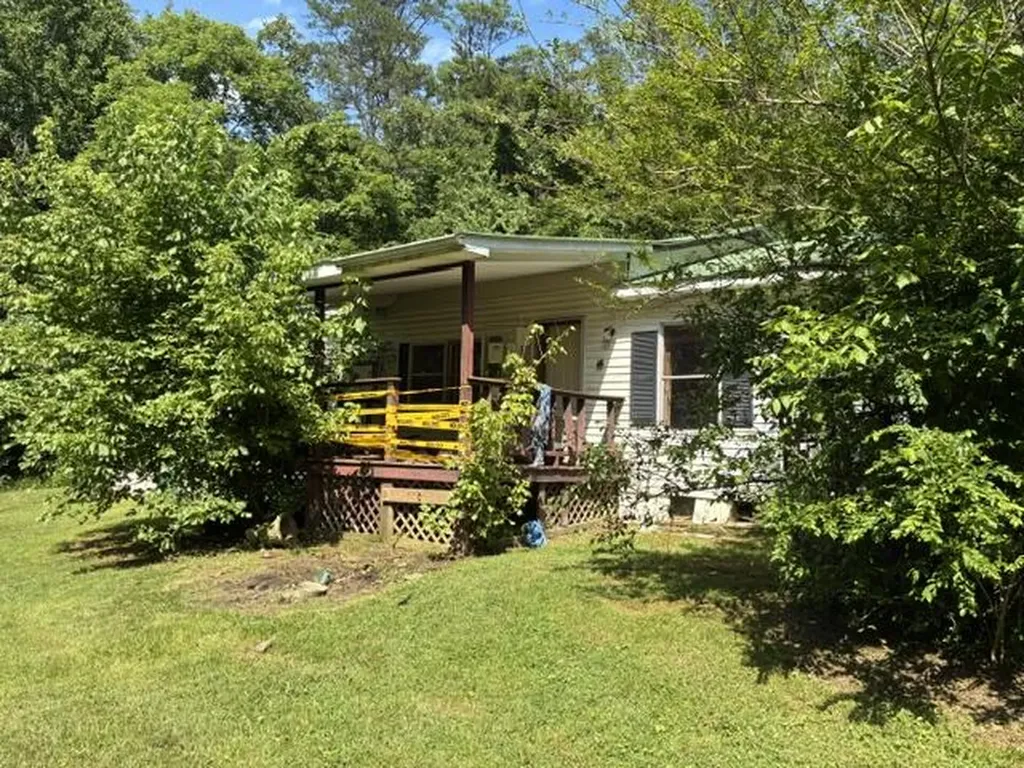 399 Campground Road Bonnieville KY 42713