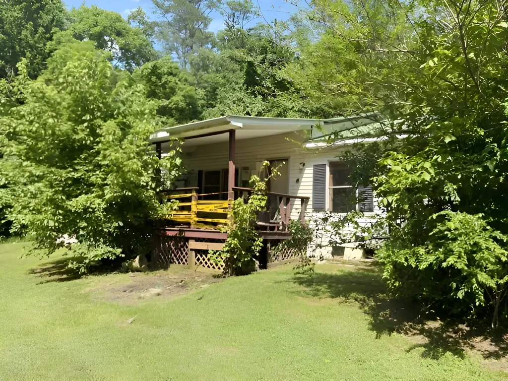 399 Campground Road Bonnieville KY 42713